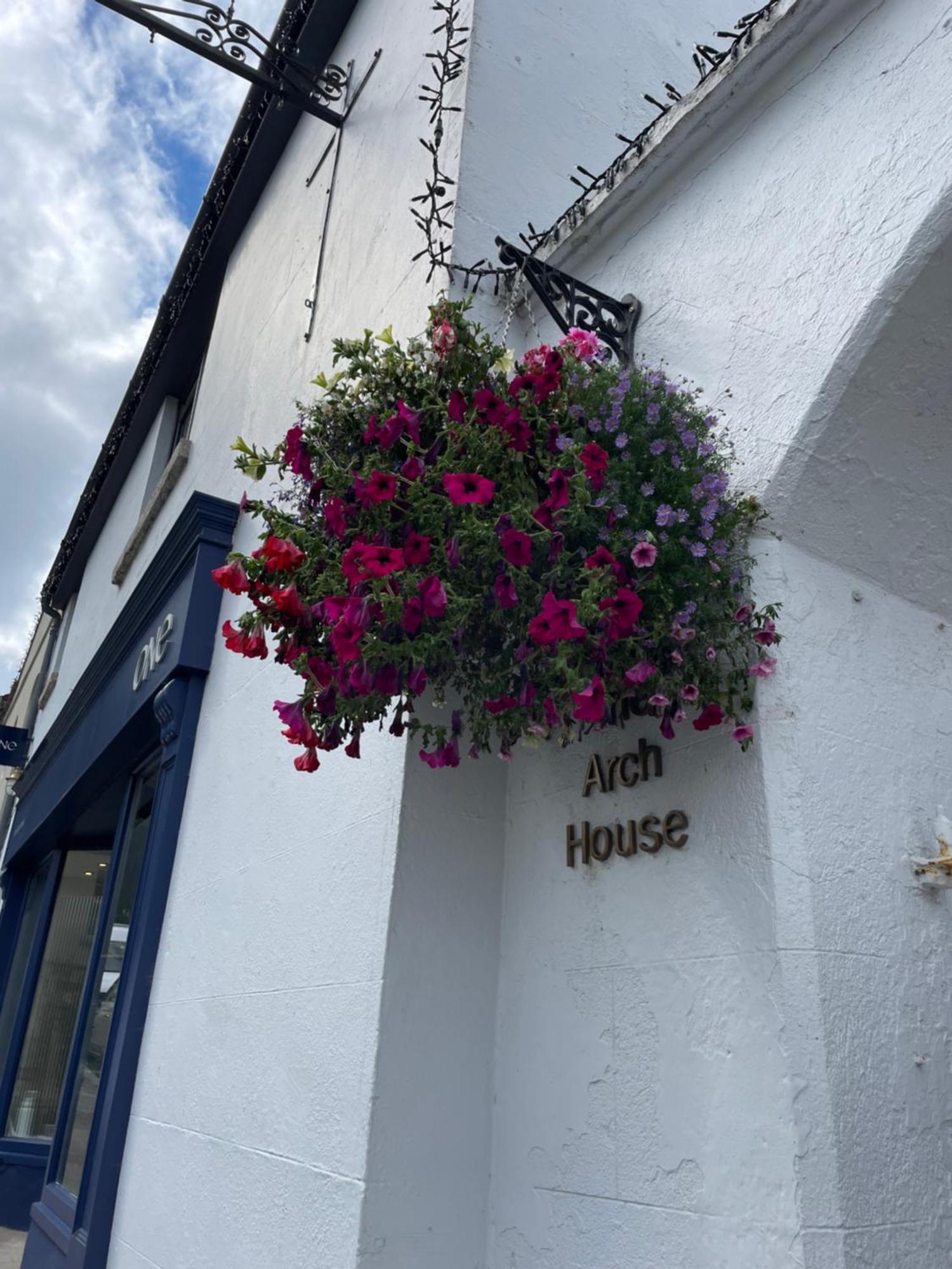 The Arch House Apartment Enniskerry Exterior photo